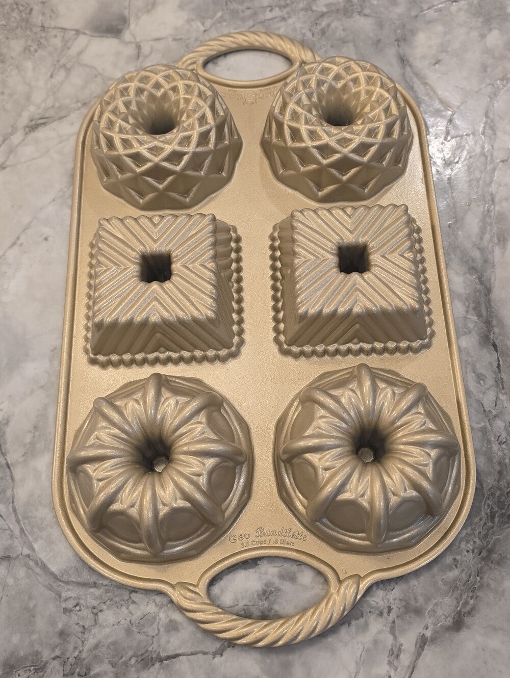 Nordic Ware Geo Bundtlette Pan 3.5 Cups Gold Aluminium Holiday Cake NordicWare
